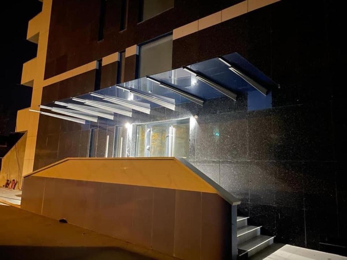 Sunrise Luxury Apartments ナボダリ エクステリア 写真